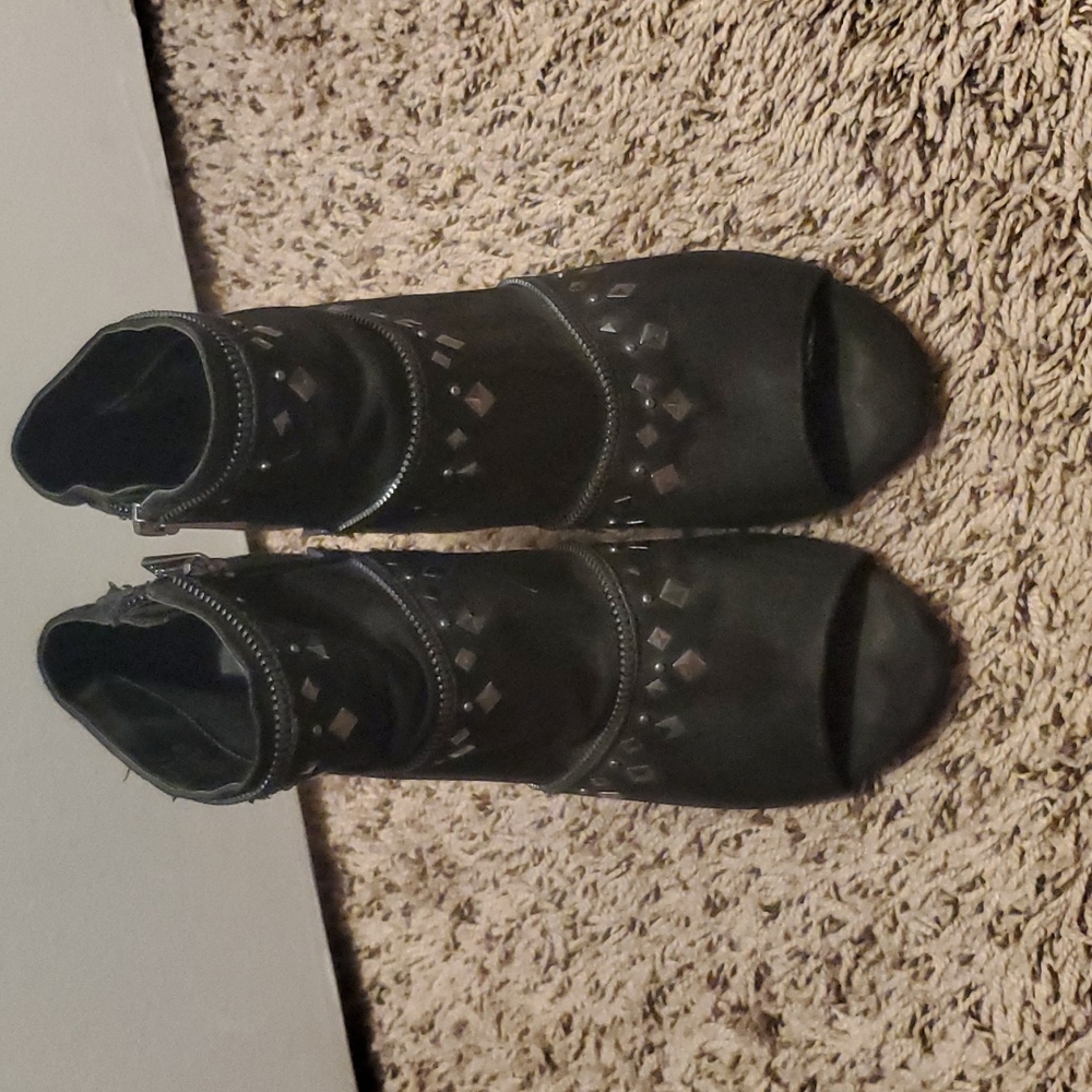 Jessica Simpson Midara Peep Toe